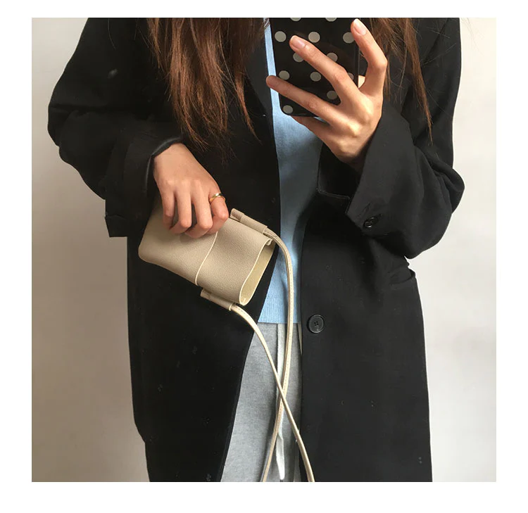 Compact mobile shoulder bag 0651