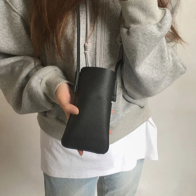 Compact mobile shoulder bag 0651