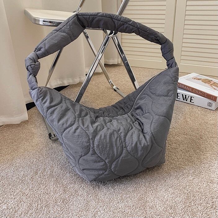 Quilted casual tote bag 0189