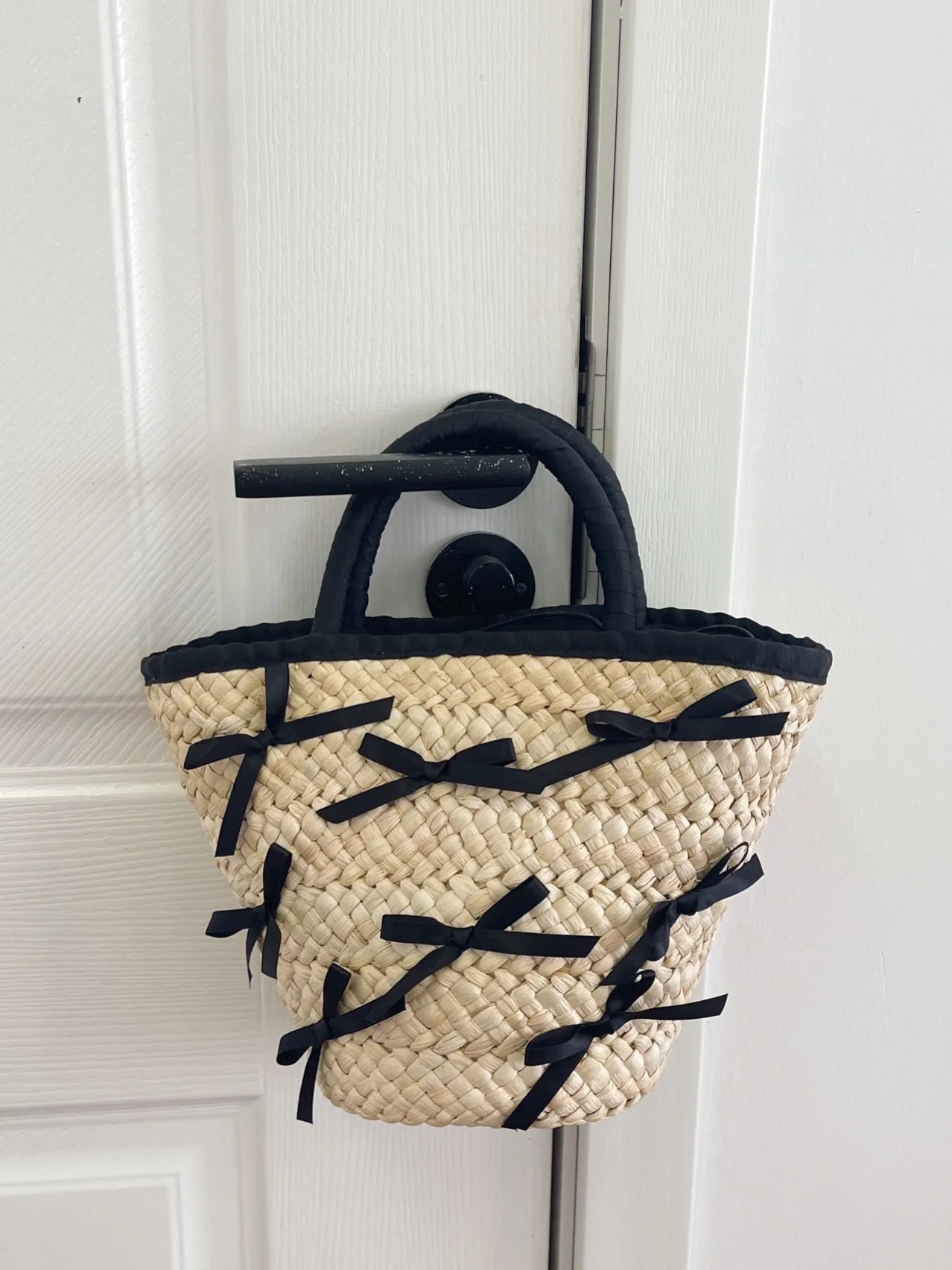 Ribbon tote basket bag 0932