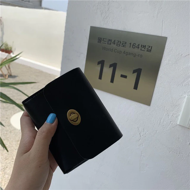 Leather-like coin case 0353