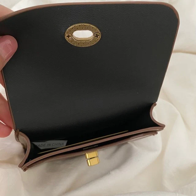 Leather-like coin case 0353