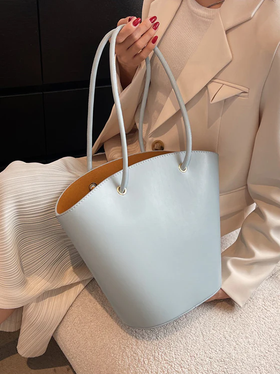 Bucket-shaped faux leather handbag 0837