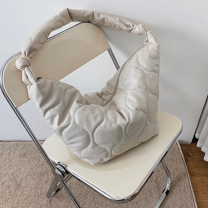 Quilted casual tote bag 0189